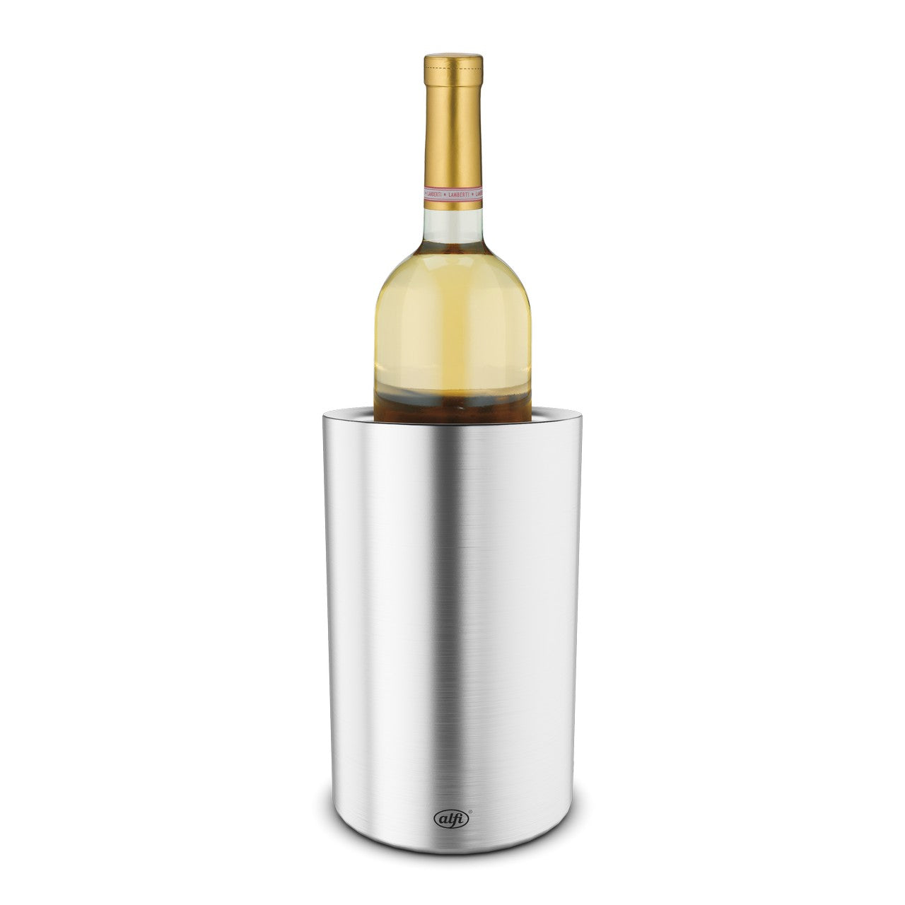 Das Bild zeigt eine Flasche Weißwein, die in einem silbernen Weinkühler steht. Der Weinkühler hat eine zylindrische Form und ist schlicht gestaltet. Die Flasche ist teilweise sichtbar und oben mit einem Korken verschlossen.
