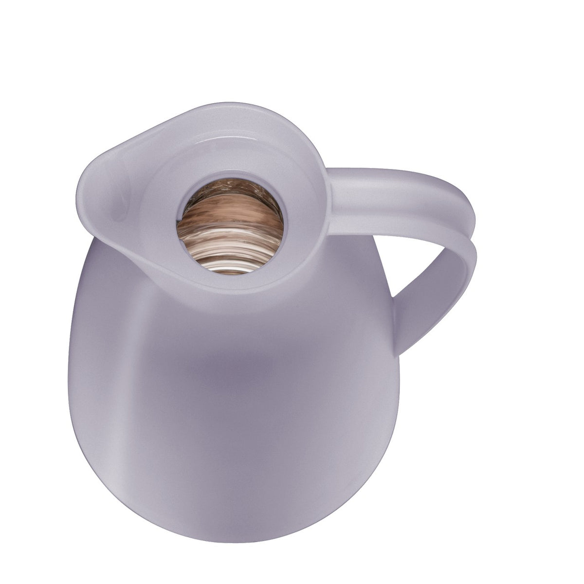 Eine Hand hält eine hellviolette Thermoskanne am Griff. Die Kanne hat einen abgerundeten Verschlussdeckel.