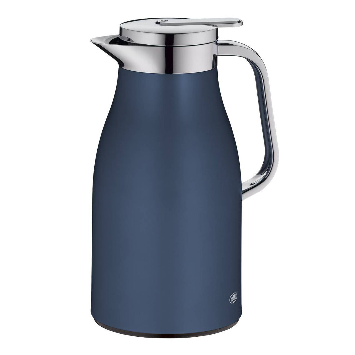 Das Bild zeigt eine dunkelblaue Thermoskanne mit einem silbernen Deckel und Griff. Die Kanne hat eine elegante, schlanke Form und eine glänzende Oberfläche.
